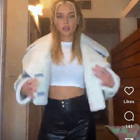 REVOLVE eaves elijah jacket sold out - Picture 4 of 8